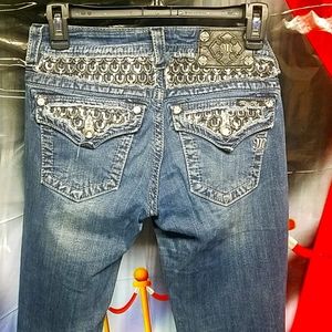 👠❤👡Beautiful 👠❤👡Miss Me jeans size 26x33?👠❤👡